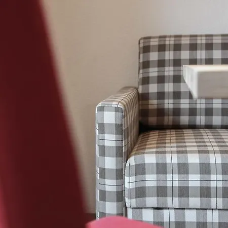 Apart Hotel Arno 3*