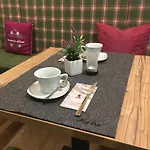 Apart Hotel Arno