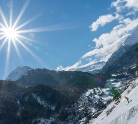 Arno 아파트호텔